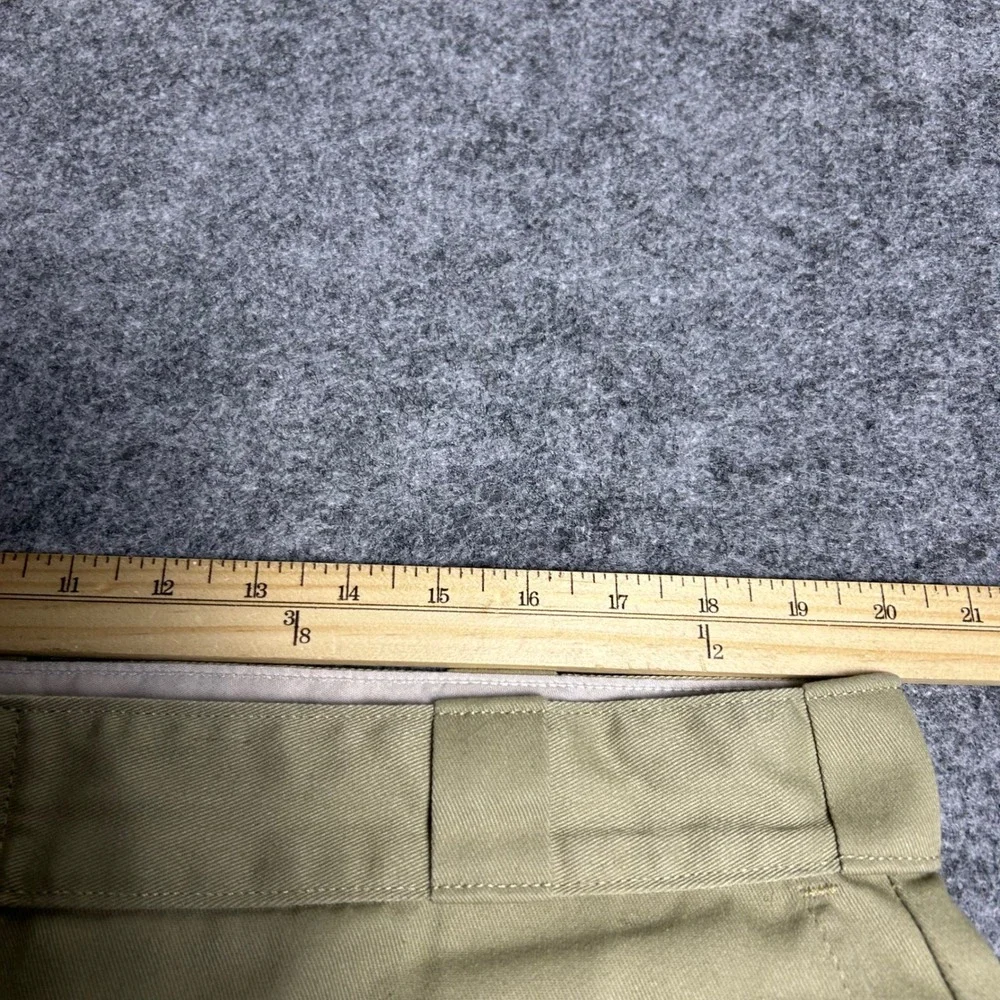 Dickies loose fit